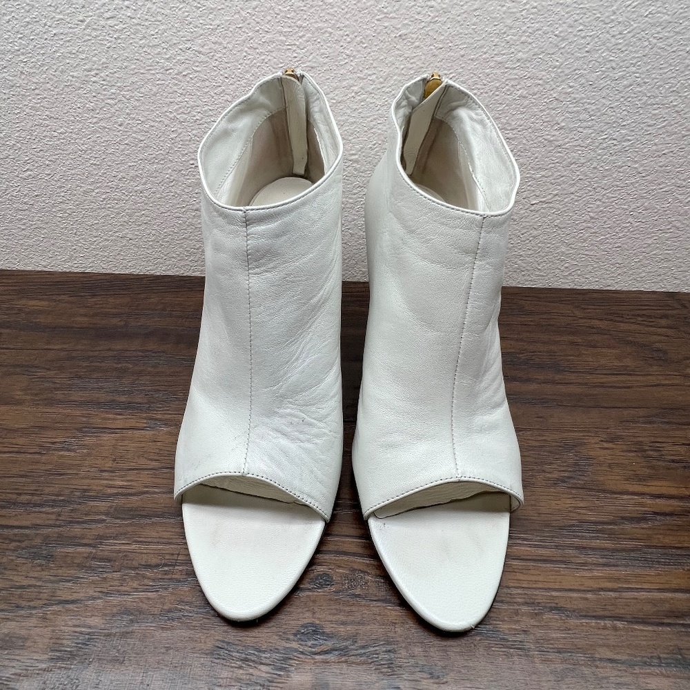 Tamara Mellon Desire Nappa Soft Leather Peep Toe Pumps Cream White 39